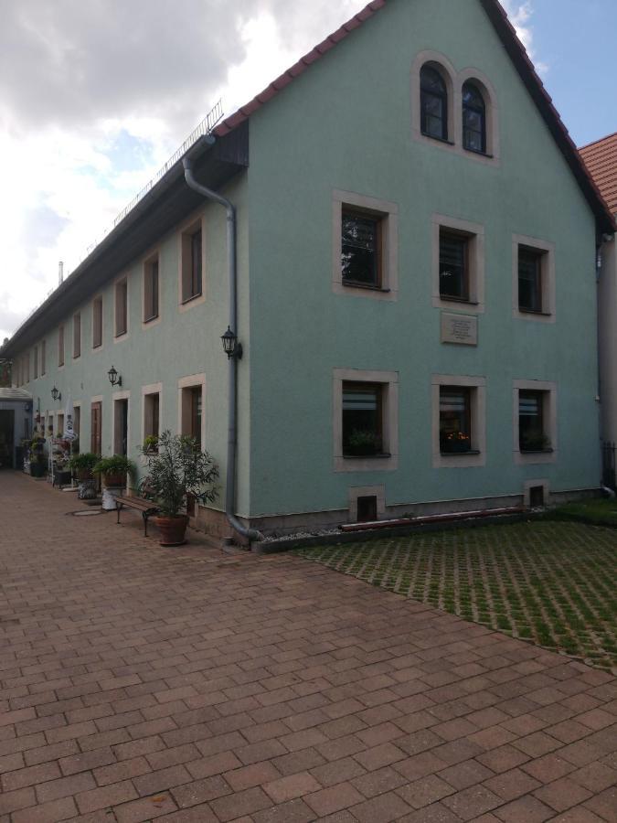 Ferienhaus -Am Alten Dorfplatz- Drezda Kültér fotó
